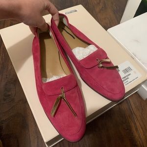 New J Crew Suede Fuschia Pink Loafers
